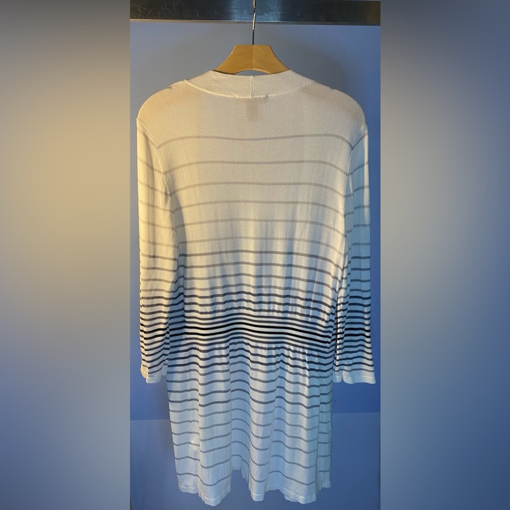 WHBM Open Cardigan - Picture 2 of 4